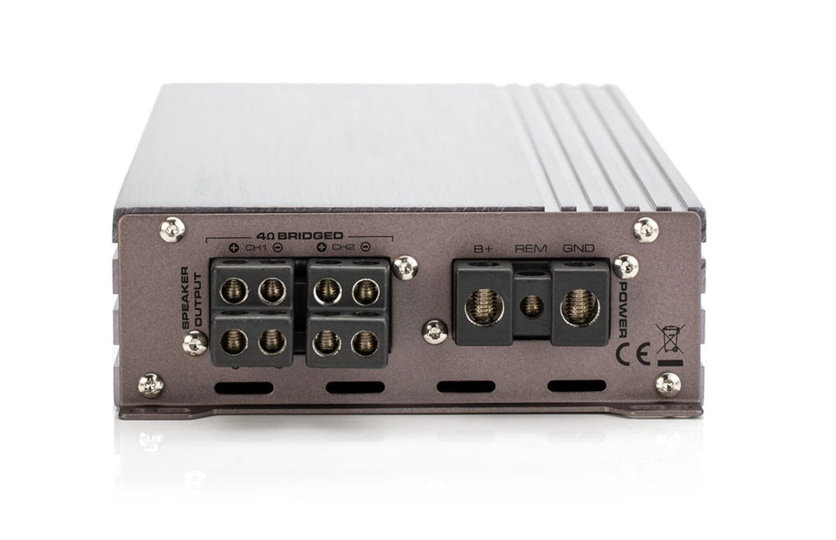 Gladen RC-105C4 4 -Channel Class Ab Amplifier; 4 X 105w @ 4-ohm, 2 X 300w @ 4-ohm Mono